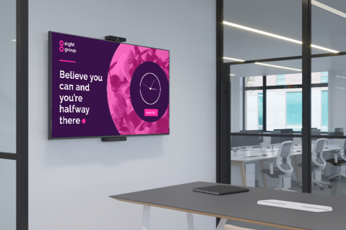 CleverHub_Digital Signage Image_RightLeft Text with RightLeft Image_01